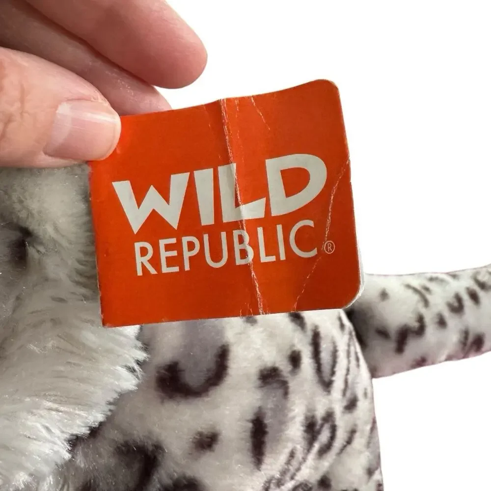 Wild Republic Snow Leopard Plush 12” Gray Black Spotted Big Cat Blue Eyes Kids